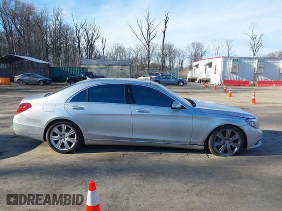 2015 Mercedes-Benz S 550 с VIN WDDUG8FBXFA084888, выставлен на аукционе IAAI как лот 41636873 с пробегом 159 841 миль миль и . История ставок и продаж доступна на DreamBid. Изображение 13.