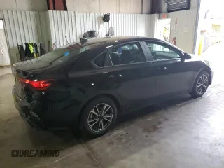 2024 Kia Forte LXS with VIN 3KPF24AD1RE701194, listed as a Copart auction lot 43737315 with 5,768 mi miles and Salvage Title. Bid and sale history available at carsss.com. Image 3.