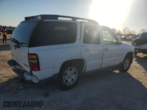 2006 Chevrolet Tahoe LT with VIN 1GNEC13T86R124926, listed as a Copart auction lot 86730344 with 370,543 mi miles and Salvage Title. Bid and sale history available at carsss.com. Image 3.