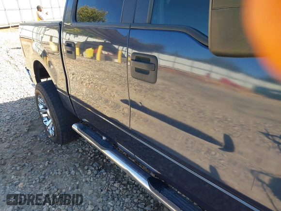 2006 Ford F-150 XLT with VIN 1FTRW12W66KC29356, listed as a IAAI auction lot 40590959 with 178,353 mi miles. Bid and sale history available at carsss.com. Image 12.