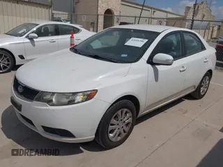 2010 Kia Forte EX with VIN KNAFU4A20A5298508, listed as a IAAI auction lot 42055396 with 250,843 mi miles. Bid and sale history available at carsss.com. Image 2.