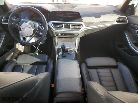 2020 BMW 3 Series 330i with VIN WBA5R1C06LFH94775, listed as a Copart auction lot 88981515 with 39,127 mi miles and Salvage Title. Bid and sale history available at carsss.com. Image 8.