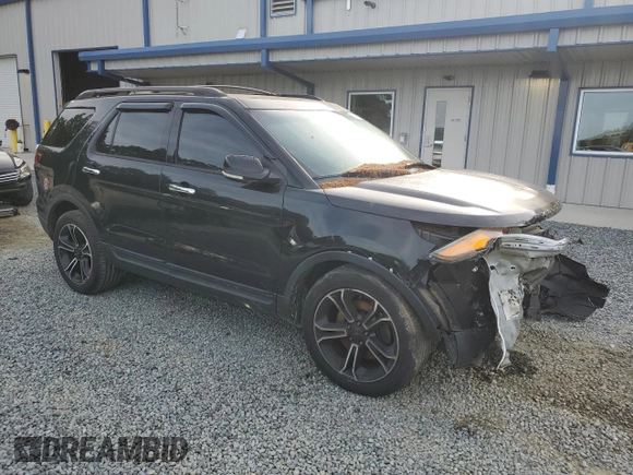 2014 Ford Explorer Sport z VIN 1FM5K8GT0EGA41060, wystawiony jako Copart lot #56993955 z przebiegiem 139 914 mil mil oraz Szkoda całkowita • Salvage title. Historia ofert i sprzedaży dostępna na DreamBid. Obrazek 4.