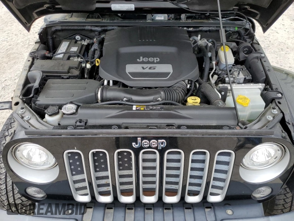 2018 Jeep Wrangler JK Unlimited Sahara with VIN 1C4HJWEG3JL921167, listed as a Copart auction lot 57310714 with 59,110 mi miles and Salvage Title. Bid and sale history available at carsss.com. Image 11.