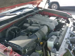 2022 Toyota 4Runner SR5 Premium с VIN JTEFU5JR4N5260125, выставлен на аукционе IAAI как лот 41988881 с пробегом 81 769 миль миль и . История ставок и продаж доступна на DreamBid. Изображение 23.
