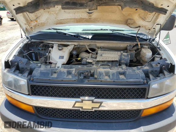 2019 Chevrolet Express Passenger LT with VIN 1GAZGPFG4K1341049, listed as a Copart auction lot 60321535 with 160,353 mi miles and Salvage title. Bid and sale history available at DreamBid. Image 12.