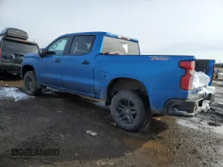 2022 Chevrolet Silverado 1500 LT Trail Boss with VIN 3GCUDFEDXNG596886, listed as a Copart auction lot 44925675 with 18,486 mi miles and Salvage Title. Bid and sale history available at DreamBid. Image 2.
