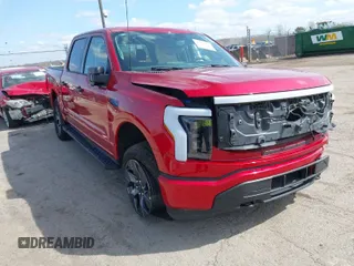 2024 Ford F-150 Lightning XLT z VIN 1FTVW3LK1RWG06162, wystawiony jako IAAI lot #41930377 z przebiegiem Nie podano mil oraz . Historia ofert i sprzedaży dostępna na DreamBid. Obrazek 1.