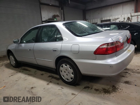 2000 Honda Accord LX z VIN 1HGCG5643YA059339, wystawiony jako Copart lot #42153695 z przebiegiem 169 380 mil mil oraz Szkoda całkowita • Salvage title. Historia ofert i sprzedaży dostępna na DreamBid. Obrazek 2.