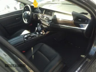 2015 BMW 5 Series 528i xDrive with VIN WBA5A7C55FD628489, listed as a IAAI auction lot 39752634 with 74,792 mi miles and . Bid and sale history available at carsss.com. Image 5.