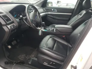2017 Ford Explorer XLT z VIN 1FM5K8D85HGA31323, wystawiony jako Copart lot #62210725 z przebiegiem 135 643 mil mil oraz Szkoda całkowita • Salvage title. Historia ofert i sprzedaży dostępna na DreamBid. Obrazek 7.