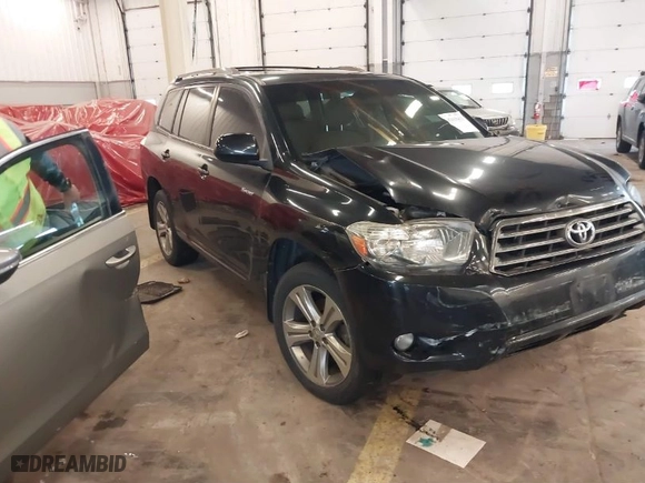 2009 Toyota Highlander Sport with VIN JTEES43A292147672, listed as a IAAI auction lot 41616411 with 148,002 mi miles. Bid and sale history available at carsss.com. Image 1.