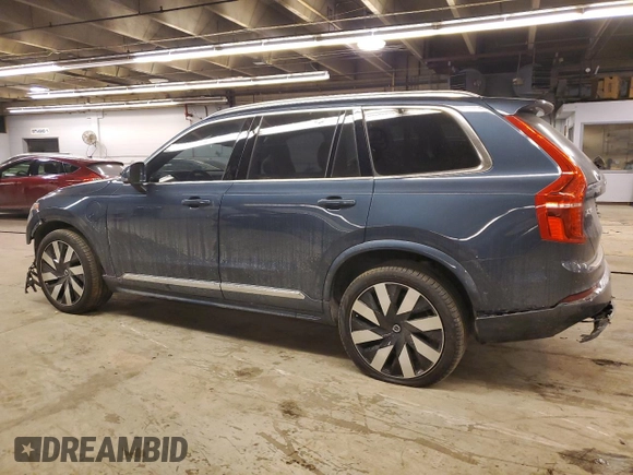 2023 Volvo XC90 Ultimate Bright Theme with VIN YV4H60CA3P1982808, listed as a Copart auction lot 43246825 with 23,727 mi miles and Salvage title. Bid and sale history available at DreamBid. Image 2.