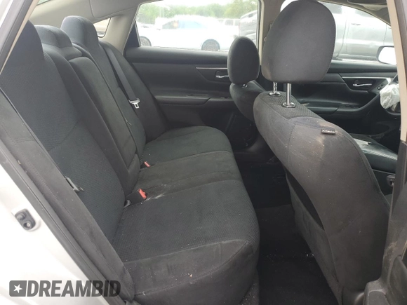 2015 Nissan Altima 2.5 z VIN 1N4AL3AP4FC438526, wystawiony jako Copart lot #54361345 z przebiegiem 135 577 mil mil oraz Szkoda całkowita • Salvage title. Historia ofert i sprzedaży dostępna na DreamBid. Obrazek 10.
