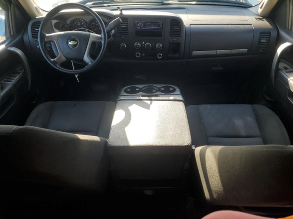 2011 Chevrolet Silverado 1500 LT with VIN 3GCPKSEA1BG105392, listed as a Copart auction lot 54678925 with 140,858 mi miles and Clean Title. Bid and sale history available at DreamBid. Image 8.
