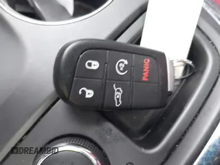 2017 Dodge Durango R/T с VIN 1C4SDJCT5HC677516, выставлен на аукционе IAAI как лот 41654332 с пробегом 154 384 миль миль и . История ставок и продаж доступна на DreamBid. Изображение 11.