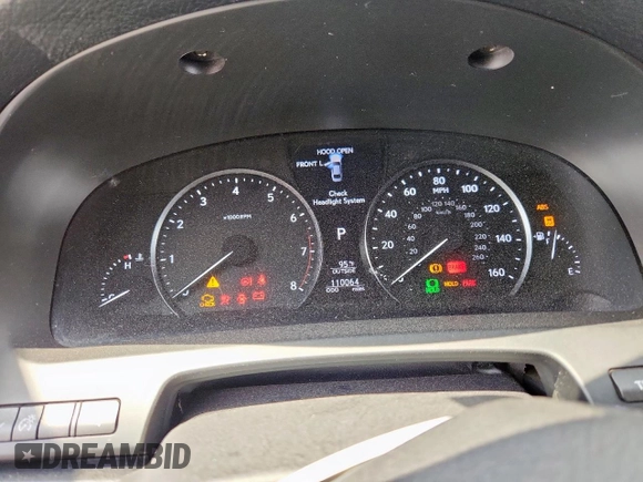 2015 Lexus LS 460 z VIN JTHCL5EF5F5023802, wystawiony jako Copart lot #61601925 z przebiegiem 110 064 mil mil oraz Szkoda całkowita • Salvage title. Historia ofert i sprzedaży dostępna na DreamBid. Obrazek 9.
