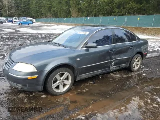 2004 Volkswagen Passat GLX z VIN WVWRH63B94P106041, wystawiony jako Copart lot #45535185 z przebiegiem 205 883 mil mil oraz Szkoda całkowita • Salvage title. Historia ofert i sprzedaży dostępna na DreamBid. Obrazek 1.