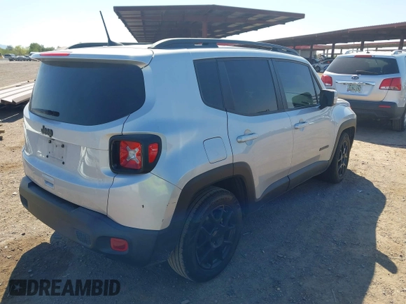 2020 Jeep Renegade Latitude with VIN ZACNJABB8LPL48552, listed as a IAAI auction lot 42470779 with 54,347 mi miles and . Bid and sale history available at DreamBid. Image 4.