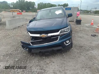 2019 Chevrolet Colorado 4WD LT with VIN 1GCHTCEN1K1345700, listed as a IAAI auction lot 39628771 with 57,622 mi miles. Bid and sale history available at carsss.com. Image 13.