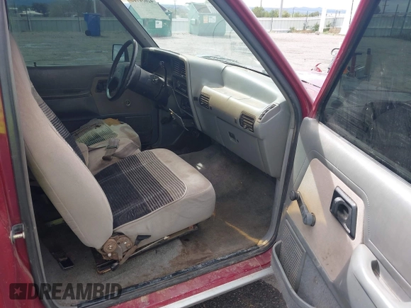 1992 Ford Ranger with VIN 1FTCR14X6NPA10689, listed as a IAAI auction lot 42651715 with 53,477 mi miles and . Bid and sale history available at DreamBid. Image 5.