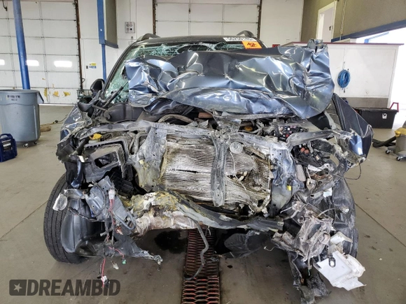 2011 Subaru Forester X z VIN JF2SHABC0BH717387, wystawiony jako Copart lot #56250145 z przebiegiem Nie podano mil oraz Szkoda całkowita • Salvage title. Historia ofert i sprzedaży dostępna na DreamBid. Obrazek 5.