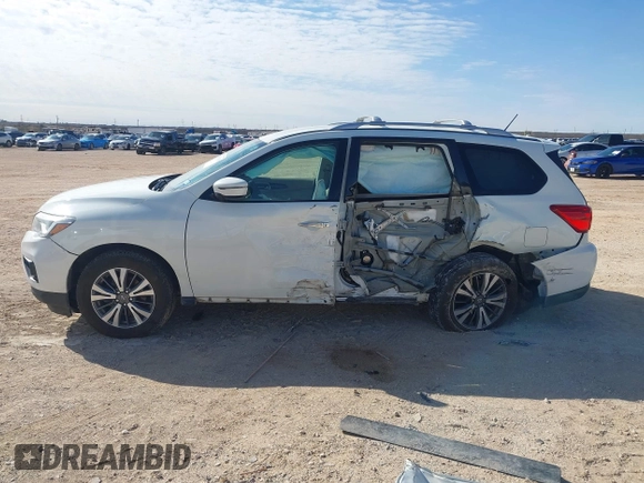 2017 Nissan Pathfinder Platinum with VIN 5N1DR2MM7HC673860, listed as a IAAI auction lot 41316250 with 124,117 mi miles and . Bid and sale history available at DreamBid. Image 15.