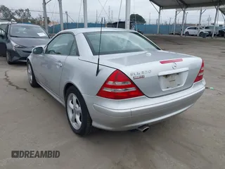 2004 Mercedes-Benz SLK 230/320 with VIN WDBKK65F44F311256, listed as a IAAI auction lot 42211336 with 66,484 mi miles and . Bid and sale history available at DreamBid. Image 3.
