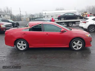 2014 Toyota Camry L with VIN 4T1BF1FK8EU816259, listed as a IAAI auction lot 41482401 with 150,152 mi miles. Bid and sale history available at carsss.com. Image 13.