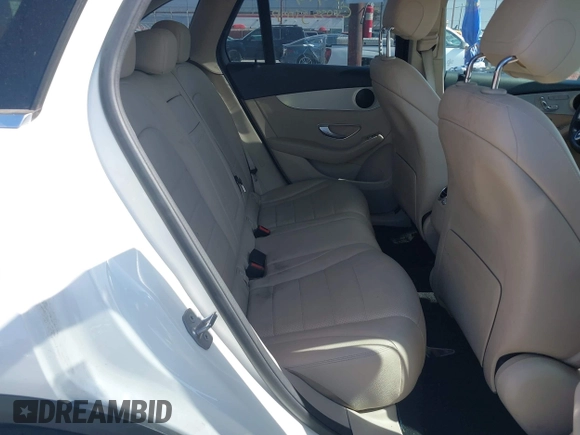 2021 Mercedes-Benz GLC 300 с VIN W1N0G8DB1MV289770, выставлен на аукционе IAAI как лот 42338032 с пробегом Не указан миль и . История ставок и продаж доступна на DreamBid. Изображение 8.