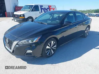 2022 Nissan Altima SV with VIN 1N4BL4DV8NN411322, listed as a IAAI auction lot 42149956 with 61,235 mi miles and . Bid and sale history available at carsss.com. Image 17.