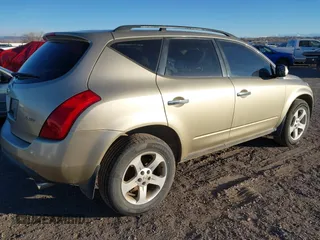 2005 Nissan Murano SL z VIN JN8AZ08W05W441073, wystawiony jako IAAI lot #41344637 z przebiegiem 195 597 mil mil oraz . Historia ofert i sprzedaży dostępna na DreamBid. Obrazek 4.