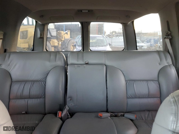 1999 Chevrolet Tahoe with VIN 1GNEC13R4XJ568244, listed as a Copart auction lot 85397504 with 111,327 mi miles and Clean Title. Bid and sale history available at carsss.com. Image 10.