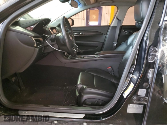 2013 Cadillac ATS z VIN 1G6AG5RXXD0157086, wystawiony jako Copart lot #53612655 z przebiegiem 124 141 mil mil oraz Szkoda całkowita • Salvage title. Historia ofert i sprzedaży dostępna na DreamBid. Obrazek 7.