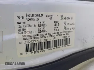 2007 Dodge Grand Caravan with VIN 1D8GP24E57B171161, listed as a IAAI auction lot 41930422 with Not Provided miles and . Bid and sale history available at DreamBid. Image 9.
