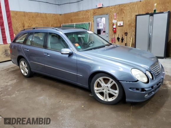 2004 Mercedes-Benz E 500 with VIN WDBUH83J44X120702, listed as a Copart auction lot 72781524 with 196,005 mi miles and Clean Title. Bid and sale history available at carsss.com. Image 4.