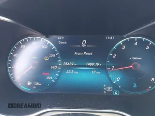 2021 Mercedes-Benz C 300 z VIN W1KWF8EB5MR605575, wystawiony jako IAAI lot #41042025 z przebiegiem 25 639 mil mil oraz . Historia ofert i sprzedaży dostępna na DreamBid. Obrazek 15.