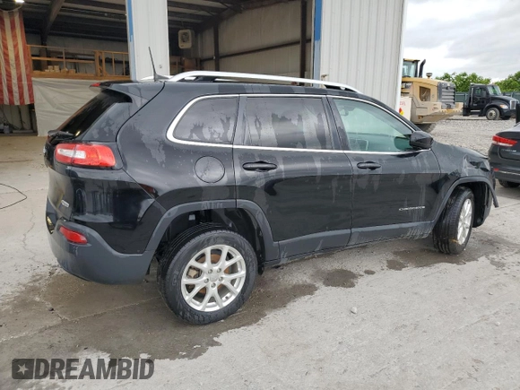 2018 Jeep Cherokee Latitude with VIN 1C4PJLCB5JD595996, listed as a Copart auction lot 57868775 with 135,431 mi miles and Salvage title. Bid and sale history available at DreamBid. Image 3.