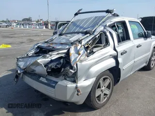 2007 Jeep Patriot Limited z VIN 1J8FF48W87D426541, wystawiony jako IAAI lot #41609156 z przebiegiem 188 199 mil mil oraz . Historia ofert i sprzedaży dostępna na DreamBid. Obrazek 12.