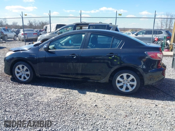 2013 Mazda 3 i SV with VIN JM1BL1TF5D1782348, listed as a IAAI auction lot 42037608 with 96,222 mi miles and . Bid and sale history available at DreamBid. Image 14.