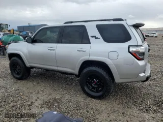 2021 Toyota 4Runner TRD Off Road with VIN JTEPU5JR7M5954519, listed as a Copart auction lot 86282764 with 32,006 mi miles and Salvage Title. Bid and sale history available at carsss.com. Image 2.