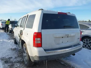 2016 Jeep Patriot Latitude with VIN 1C4NJPFA5GD621054, listed as a IAAI auction lot 41607714 with 118,625 mi miles and . Bid and sale history available at DreamBid. Image 3.