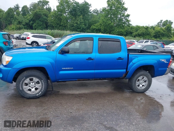 2007 Toyota Tacoma with VIN 3TMLU42N77M010825, listed as a IAAI auction lot 42681151 with 295,160 mi miles and . Bid and sale history available at DreamBid. Image 14.
