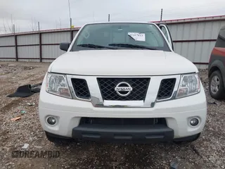 2019 Nissan Frontier SV z VIN 1N6AD0CWXKN877400, wystawiony jako IAAI lot #41437813 z przebiegiem 37 151 mil mil oraz . Historia ofert i sprzedaży dostępna na DreamBid. Obrazek 12.
