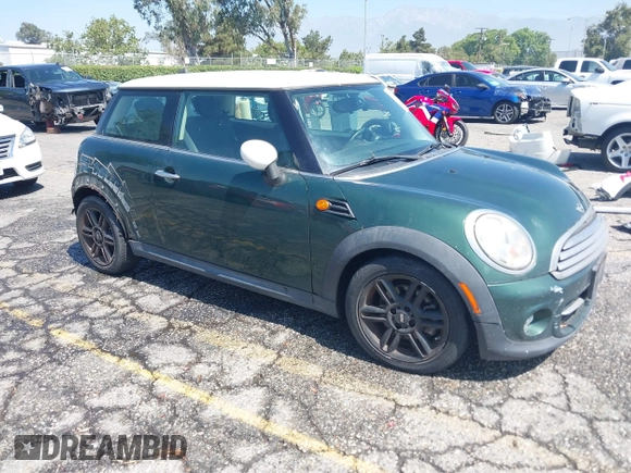2013 MINI Hardtop with VIN WMWSU3C58DT545046, listed as a IAAI auction lot 42665896 with 60,973 mi miles and . Bid and sale history available at DreamBid. Image 1.
