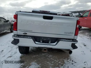 2020 Chevrolet Silverado 3500HD High Country z VIN 1GC4YVEY4LF341280, wystawiony jako Copart lot #41398705 z przebiegiem Nie podano mil oraz Nie do naprawy • Non repairable. Historia ofert i sprzedaży dostępna na DreamBid. Obrazek 6.