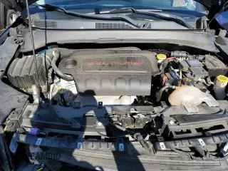 2018 Jeep Compass Latitude with VIN 3C4NJDBB5JT161697, listed as a Copart auction lot 52482895 with 60,631 mi miles and Salvage Title. Bid and sale history available at DreamBid. Image 12.