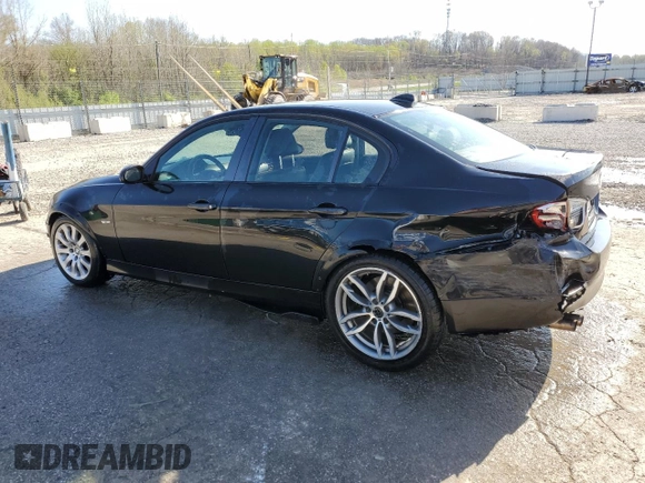 2006 BMW 3 Series 330xi with VIN WBAVD33596KL52250, listed as a Copart auction lot 52297035 with 212,482 mi miles and Non Repairable. Bid and sale history available at carsss.com. Image 2.