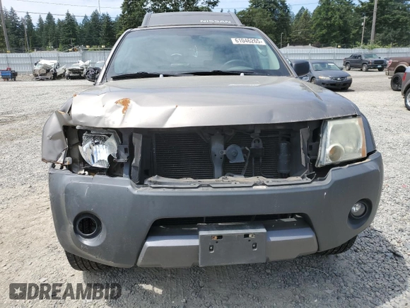 2005 Nissan Xterra SE z VIN 5N1AN08W55C657876, wystawiony jako Copart lot #61046265 z przebiegiem 136 572 mil mil oraz Szkoda całkowita • Salvage title. Historia ofert i sprzedaży dostępna na DreamBid. Obrazek 5.
