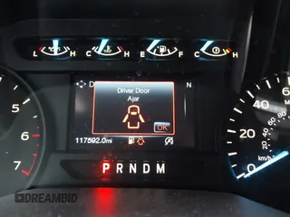 2019 Ford F-150 XL с VIN 1FTEW1CP4KFA14230, выставлен на аукционе IAAI как лот 41363142 с пробегом 117 592 миль миль и . История ставок и продаж доступна на DreamBid. Изображение 7.
